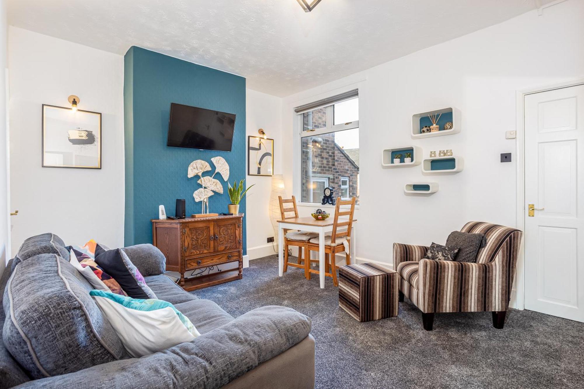 Coronation House By Yourstays - 3 Bedroom House In Newcastle-Under-Lyme Stoke-on-Trent Zewnętrze zdjęcie